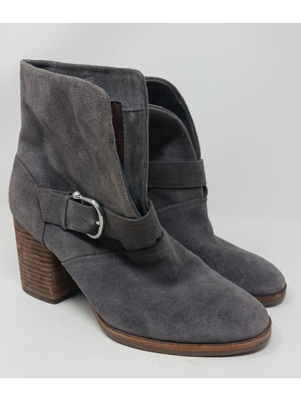 Isola LAVOY Gray Suede Heeled Ankle Boots With Buckle Strap Size 9.5M Leather